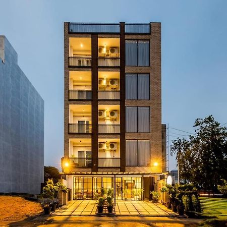 Hotel Imperial Stayz Sector 51 Γκουργκάον Εξωτερικό φωτογραφία